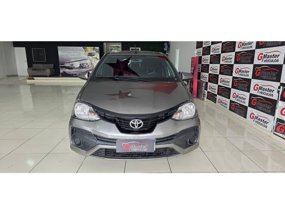 TOYOTA ETIOS 1.3 X 16V FLEX 4P MANUAL TOYOTA ETIOS 1.3 X 16V FLEX 4P MANUAL